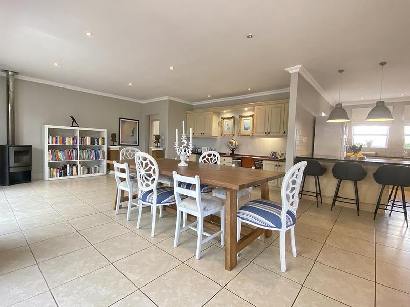 To Let 3 Bedroom Property for Rent in Somerset West Western Cape